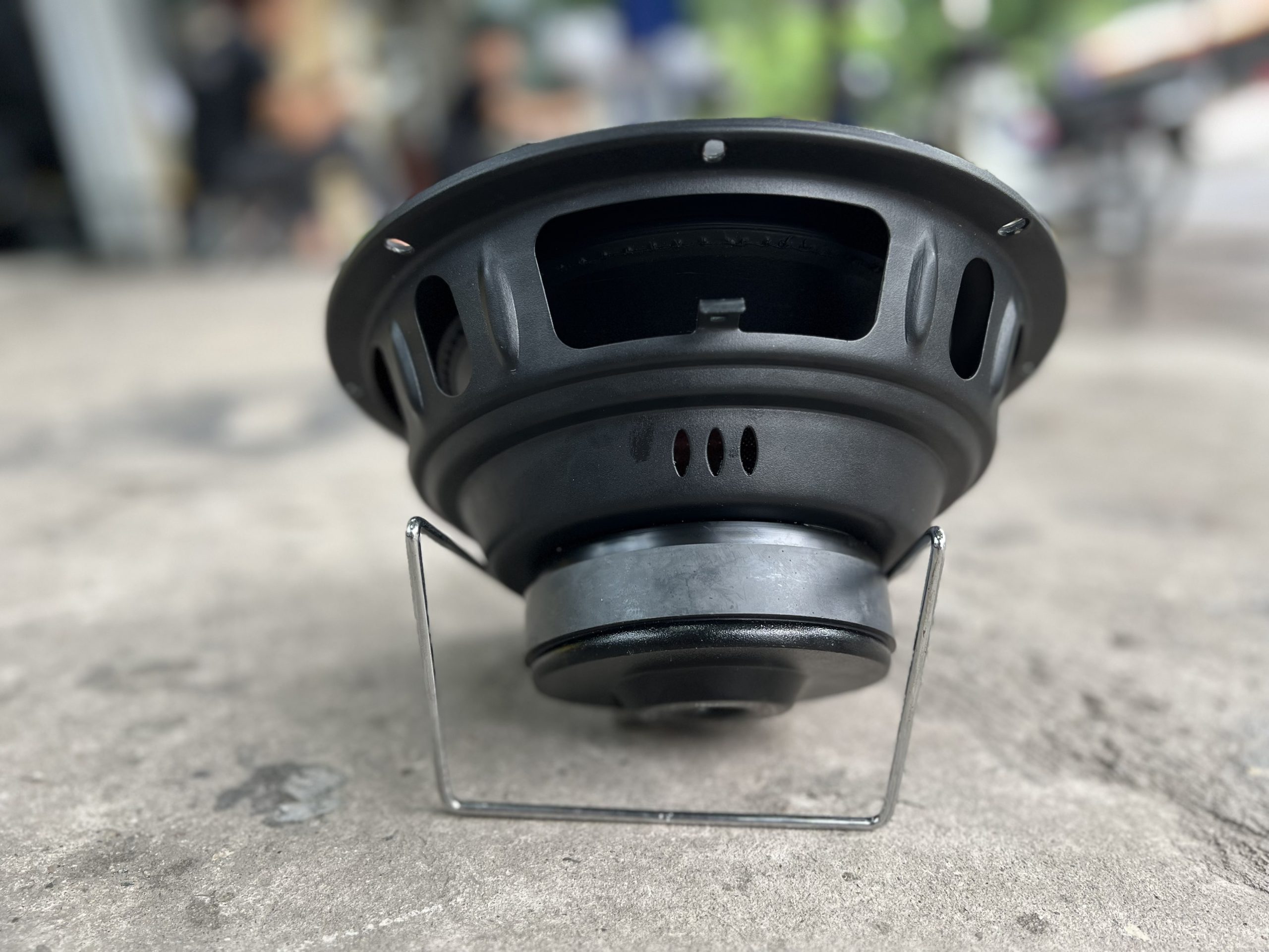 J10S với inst.depth 134mm
