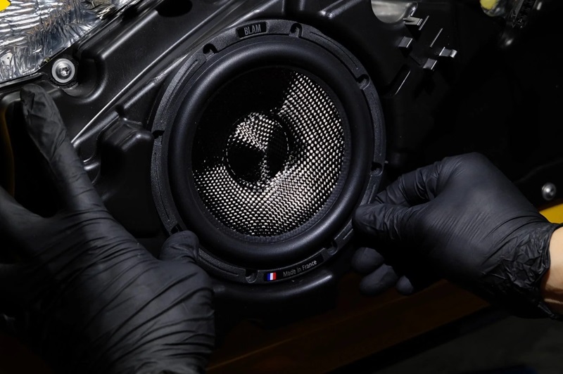 Vì sao kích thước loa ô tô quan trọng?